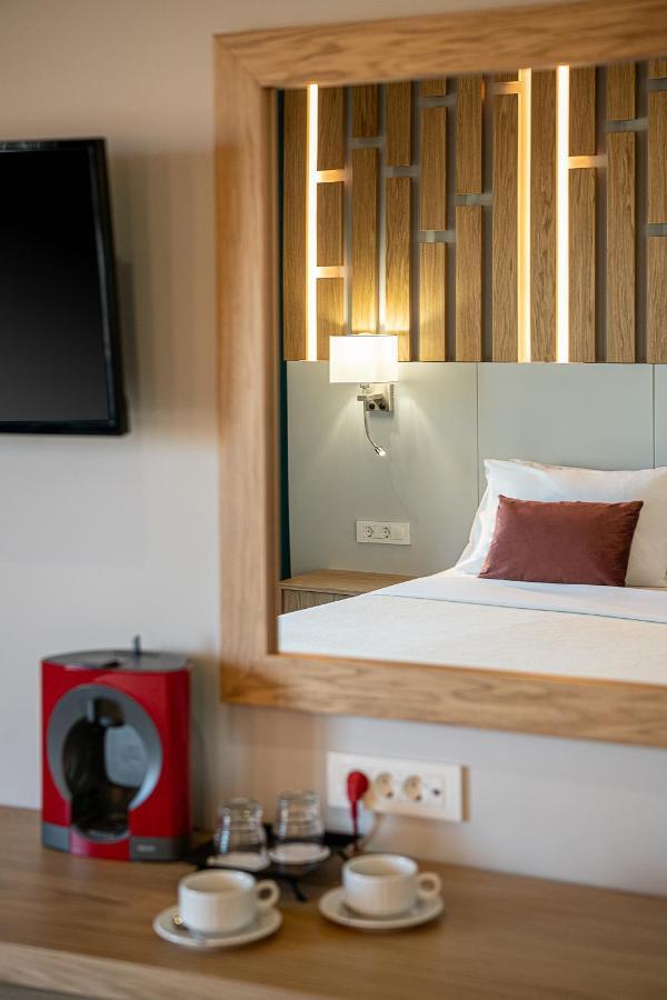 Hotell Elia Bettolo 3*