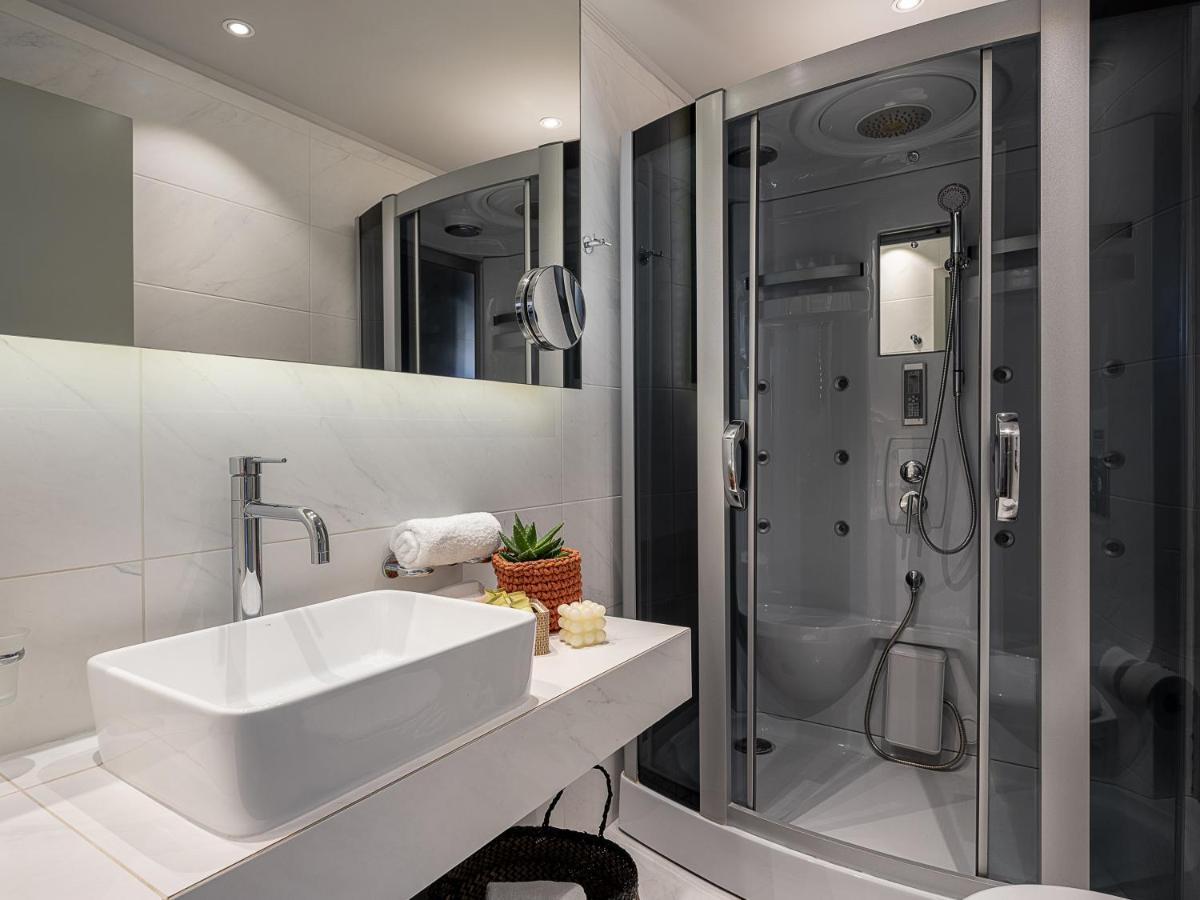 Hotell Elia Bettolo 3*