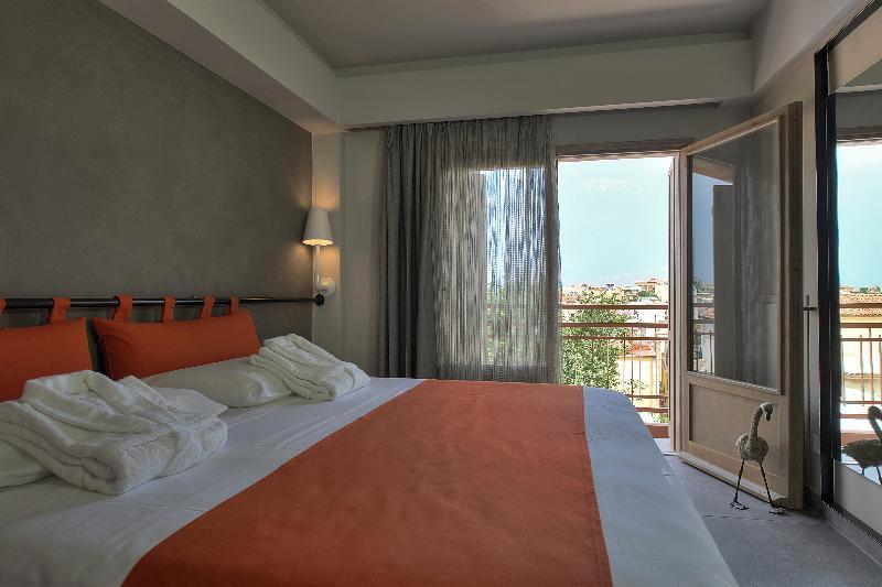 Hotell Elia Bettolo Khania
