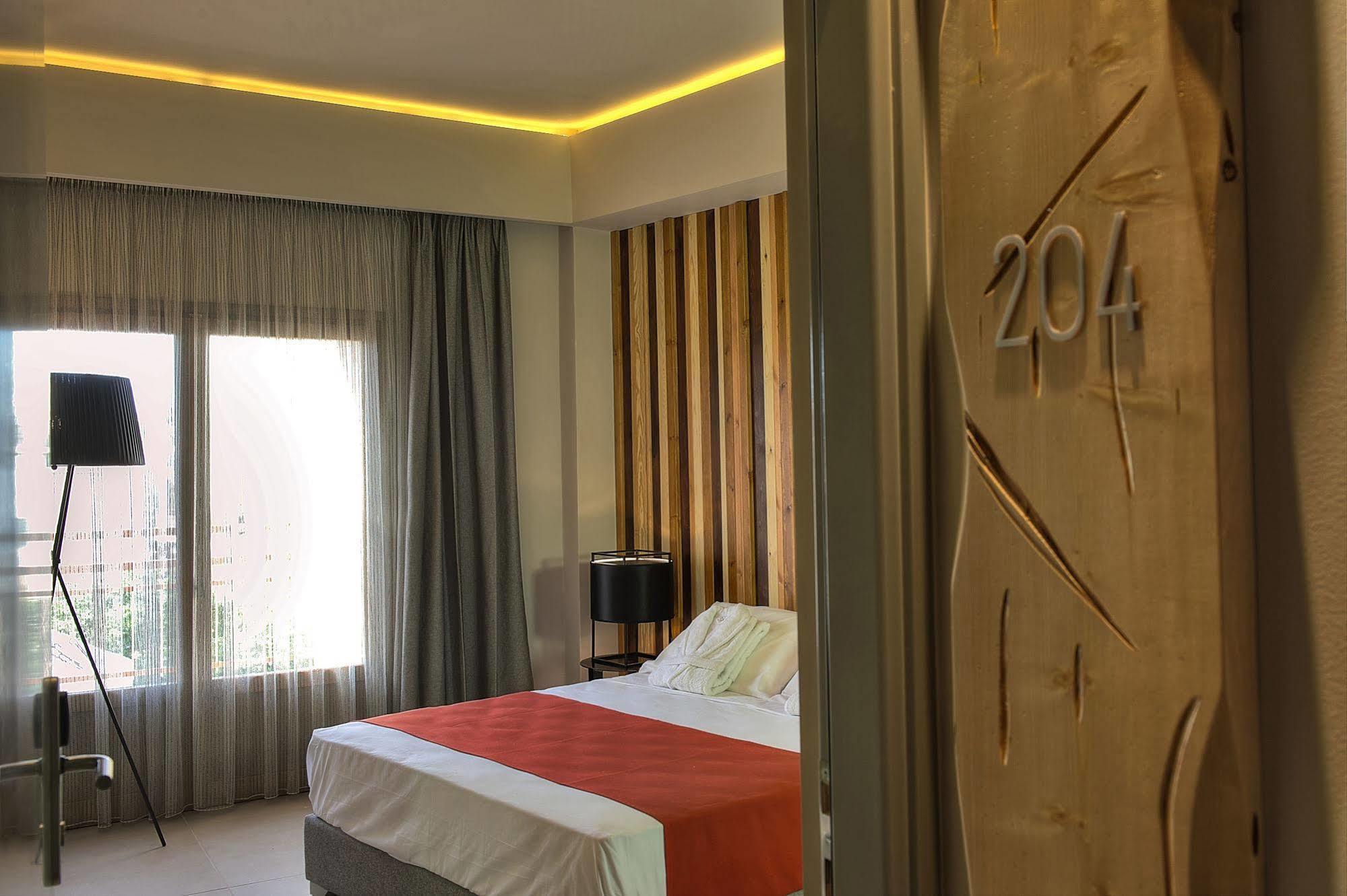 Hotell Elia Bettolo Khania