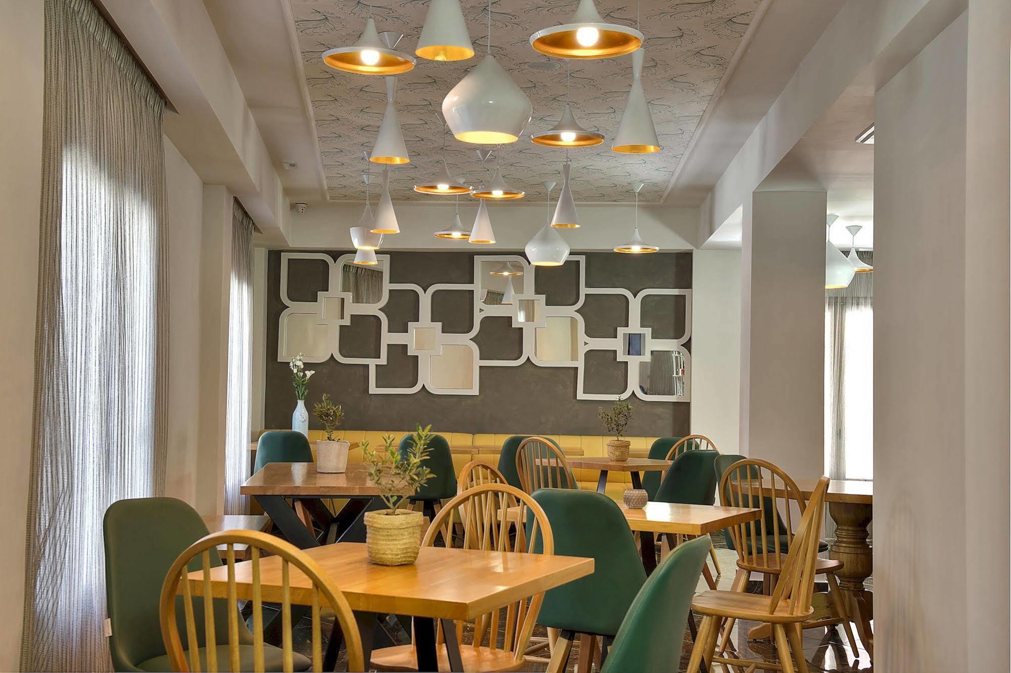 Hotell Elia Bettolo 3*