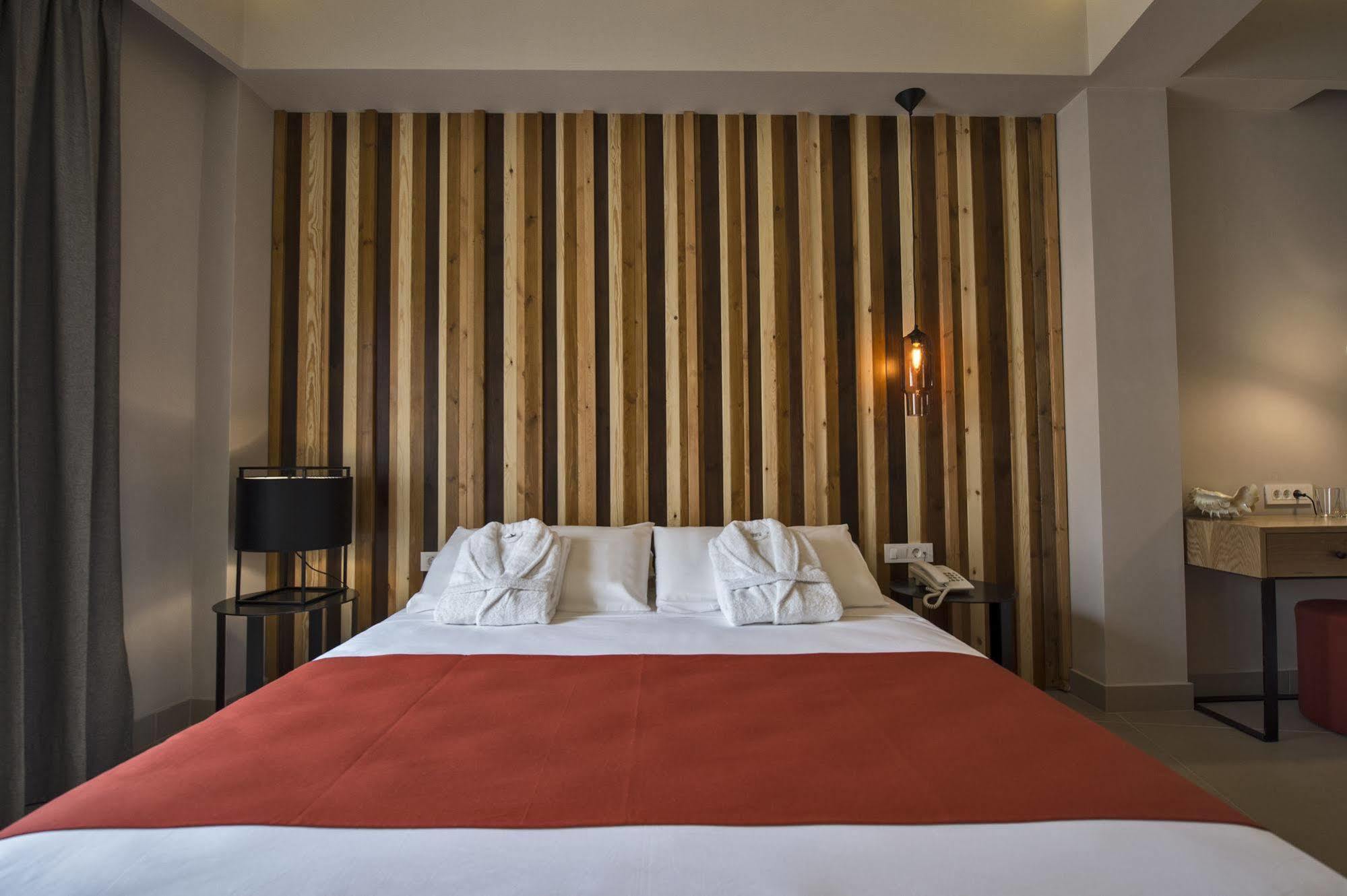 Hotell Elia Bettolo Khania